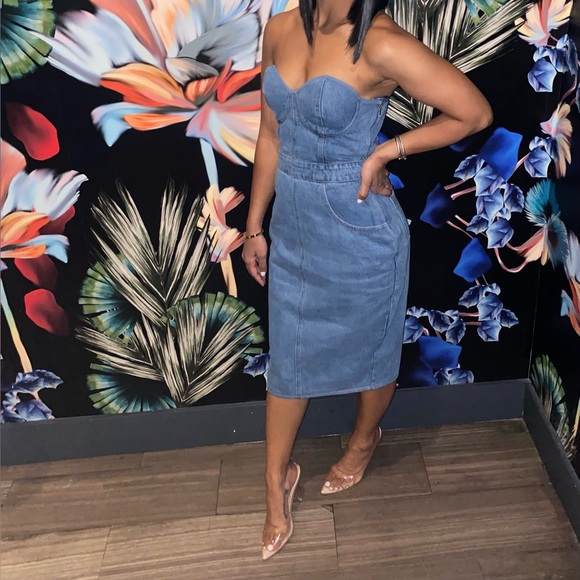 MEDIUM WASH IRENA DENIM MIDI DRESS - S - Picture 2 of 2